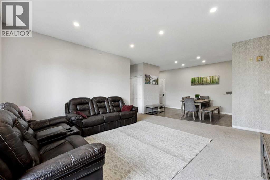 316, 2022 Canyon Meadows Drive Se, Calgary, Alberta  T2J 7H1 - Photo 6 - A2260470