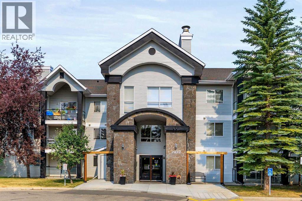 316, 2022 Canyon Meadows Drive Se, Calgary, Alberta  T2J 7H1 - Photo 3 - A2260470