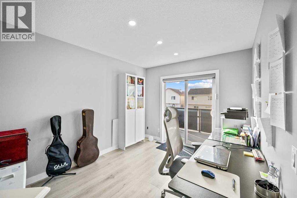 21 Martha's Green Ne, Calgary, Alberta  T3J 4P4 - Photo 17 - A2269313