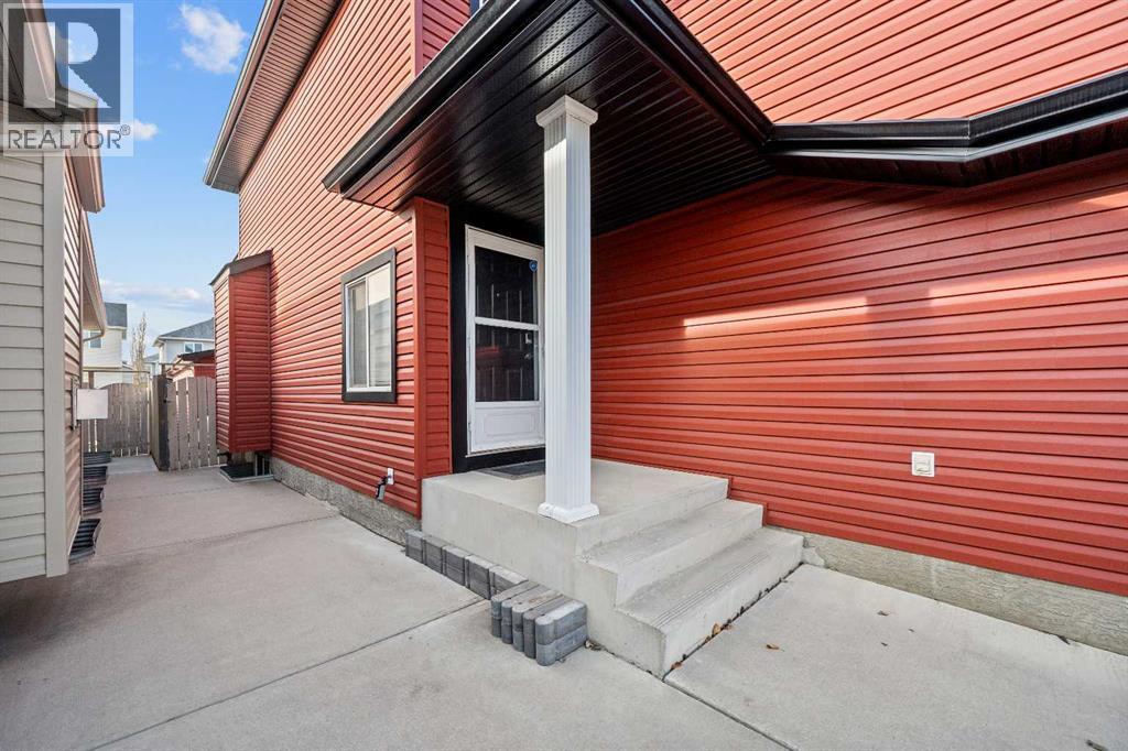 21 Martha's Green Ne, Calgary, Alberta  T3J 4P4 - Photo 5 - A2269313