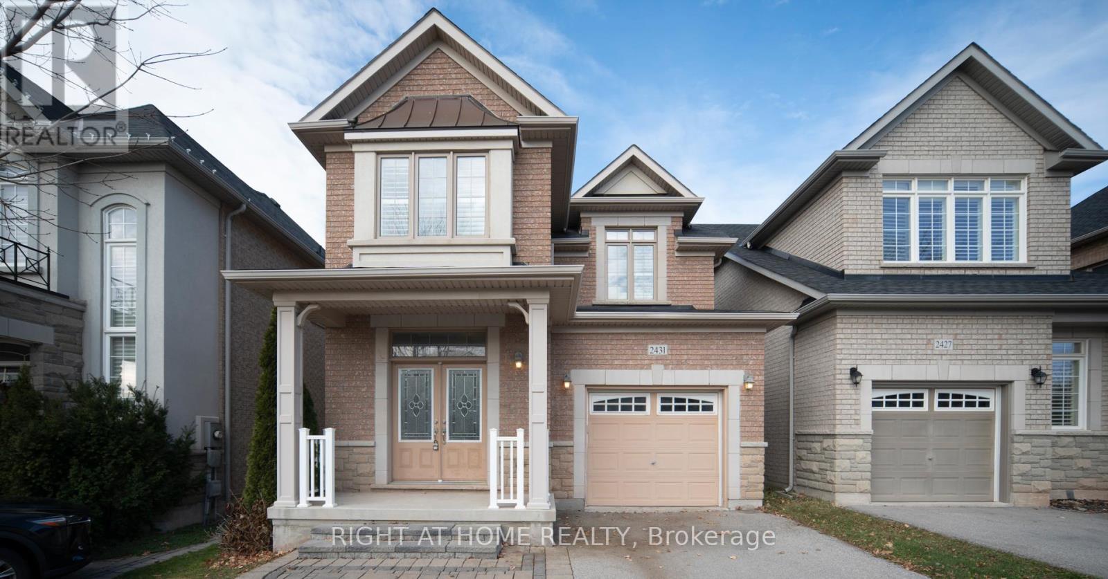 2431 PINE GLEN ROAD, Oakville, Ontario