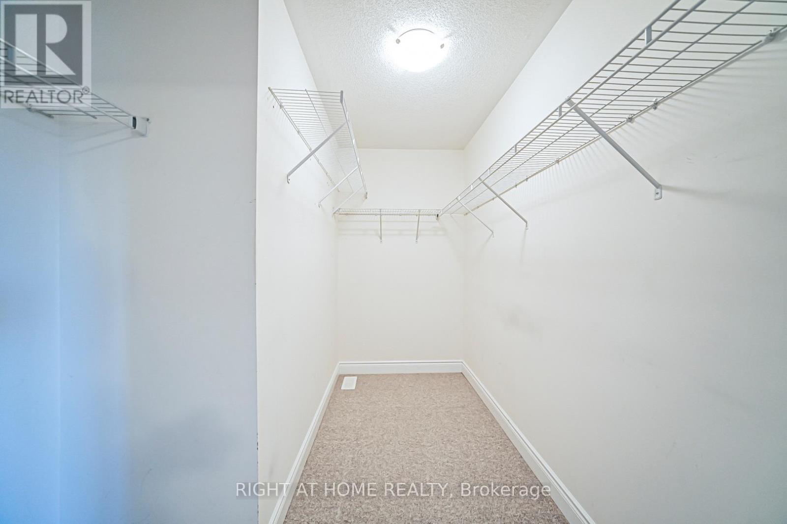 2431 Pine Glen Road, Oakville, Ontario  L6M 0R6 - Photo 21 - W12438028