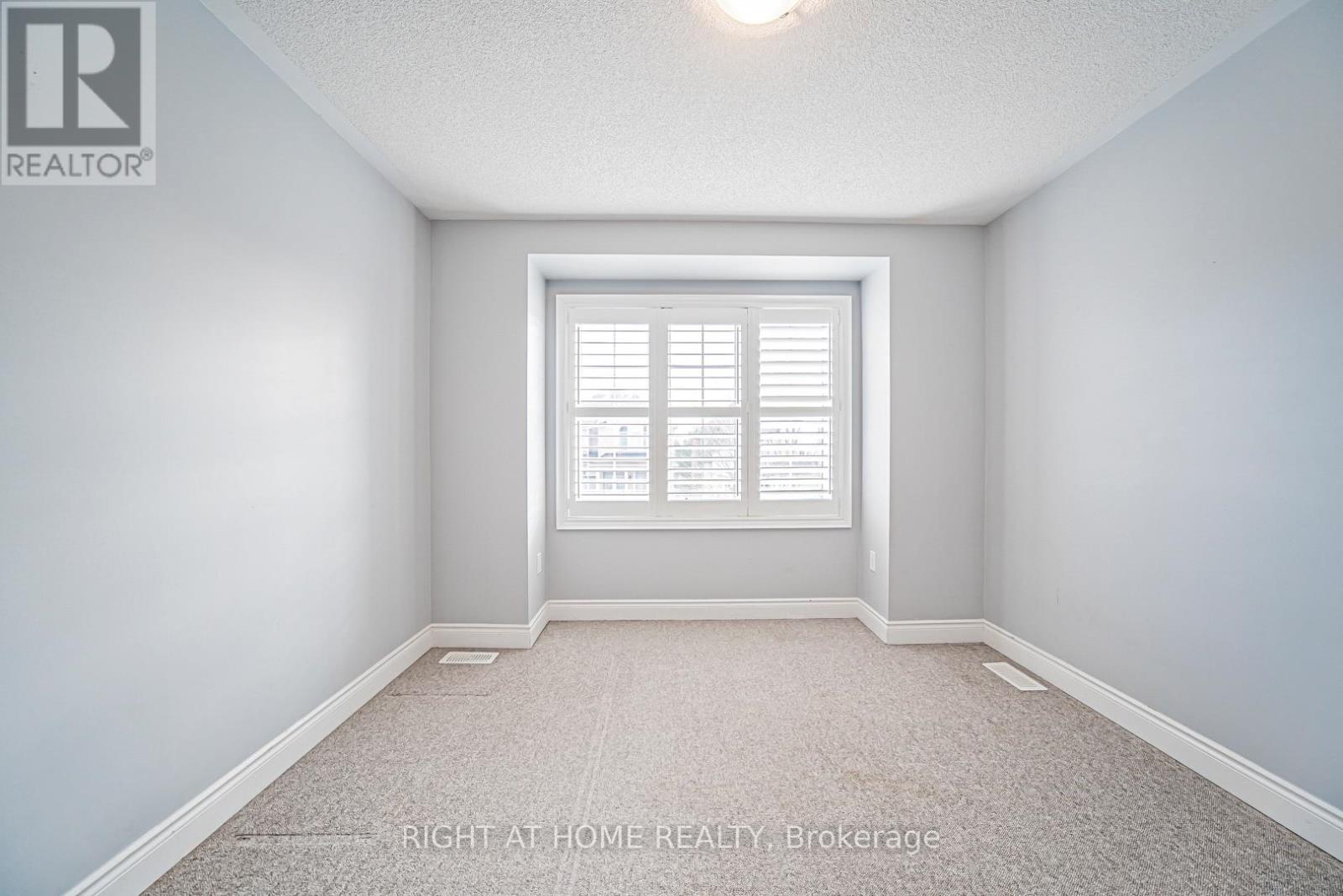 2431 Pine Glen Road, Oakville, Ontario  L6M 0R6 - Photo 49 - W12438028