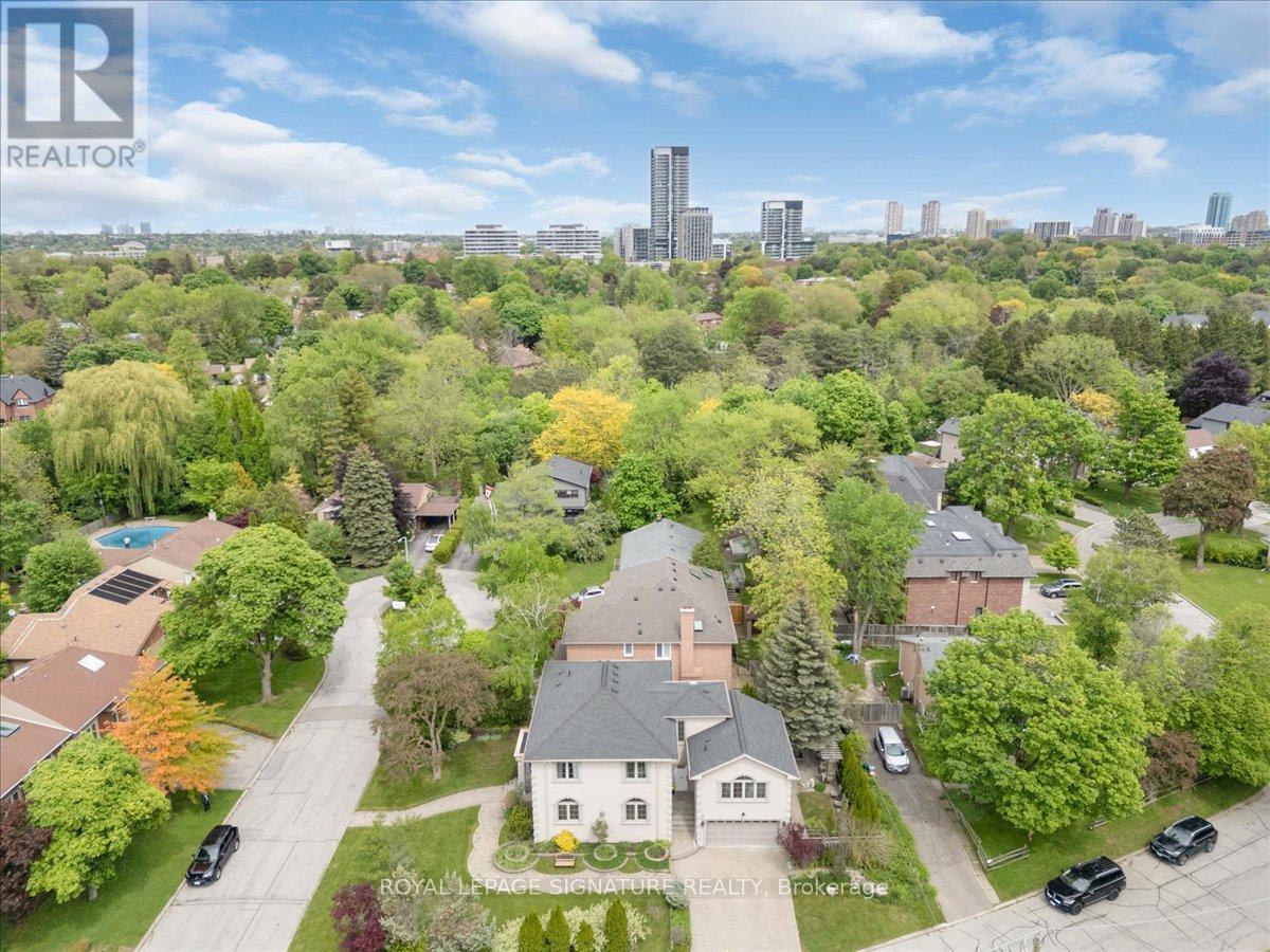 1 Marshfield Court, Toronto, Ontario  M3C 2E2 - Photo 38 - C12580716