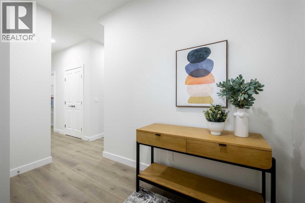 330 Sora Way Se, Calgary, Alberta  T3S 0M1 - Photo 3 - A2235530