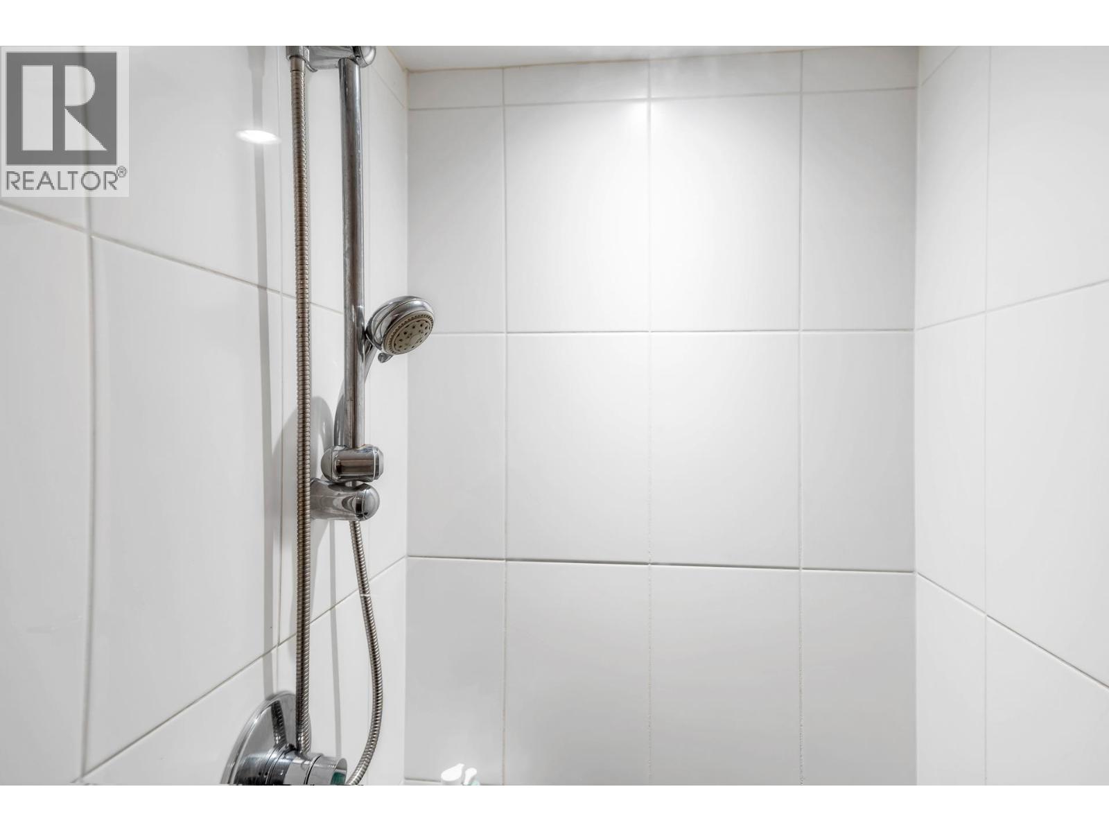 302 5885 Irmin Street, Burnaby, British Columbia  V5J 0C2 - Photo 31 - R3032780