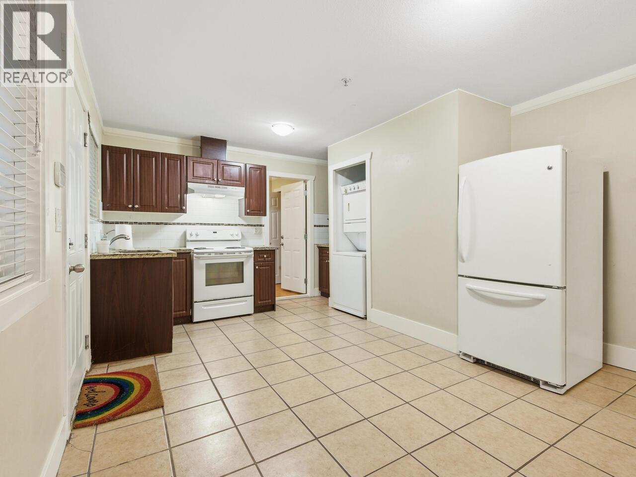 3235 Fox Street, Port Coquitlam, British Columbia  V3C 3K9 - Photo 18 - R3070397