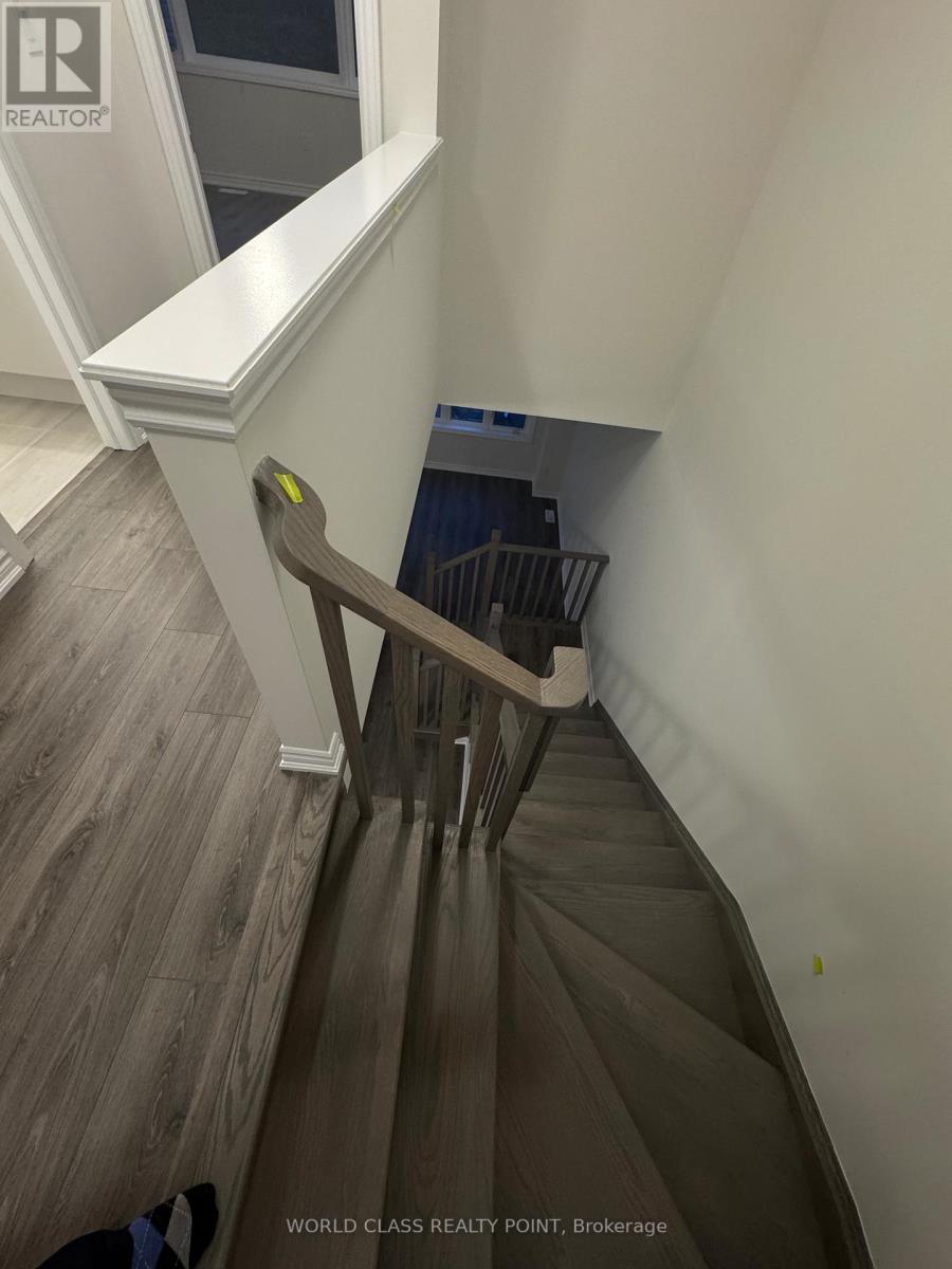 89 Watts Mews, Kawartha Lakes, Ontario  K9V 0T4 - Photo 13 - X12579546