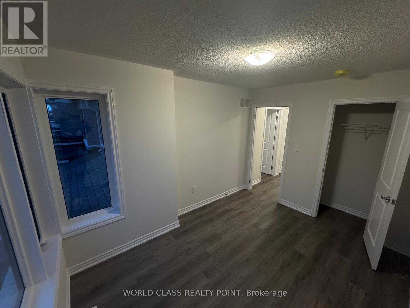 89 Watts Mews, Kawartha Lakes, Ontario  K9V 0T4 - Photo 16 - X12579546