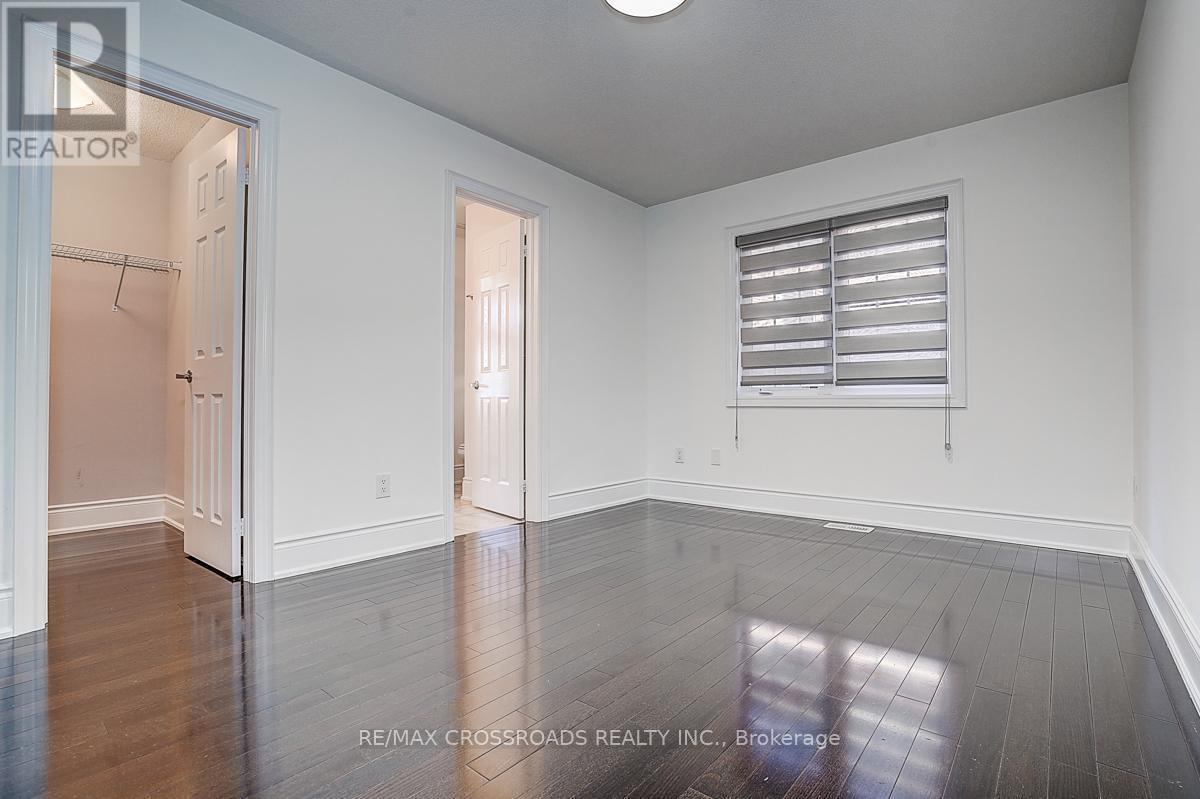 619 Fernbank Road, Newmarket, Ontario  L3X 3E4 - Photo 37 - N12580708