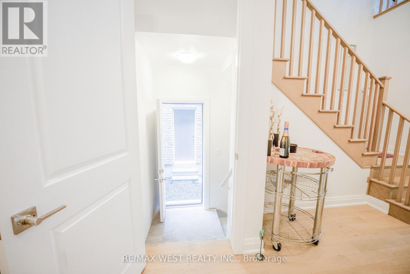 3 Speciosa Street, Richmond Hill, Ontario  L4E 2Y5 - Photo 21 - N12528134