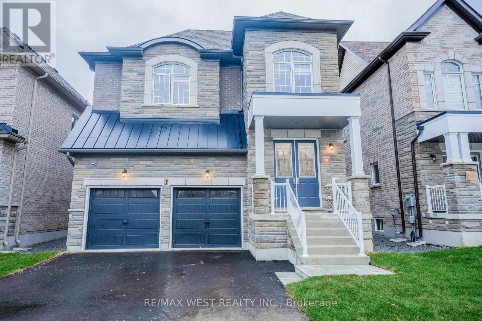 3 SPECIOSA STREET, Richmond Hill, Ontario