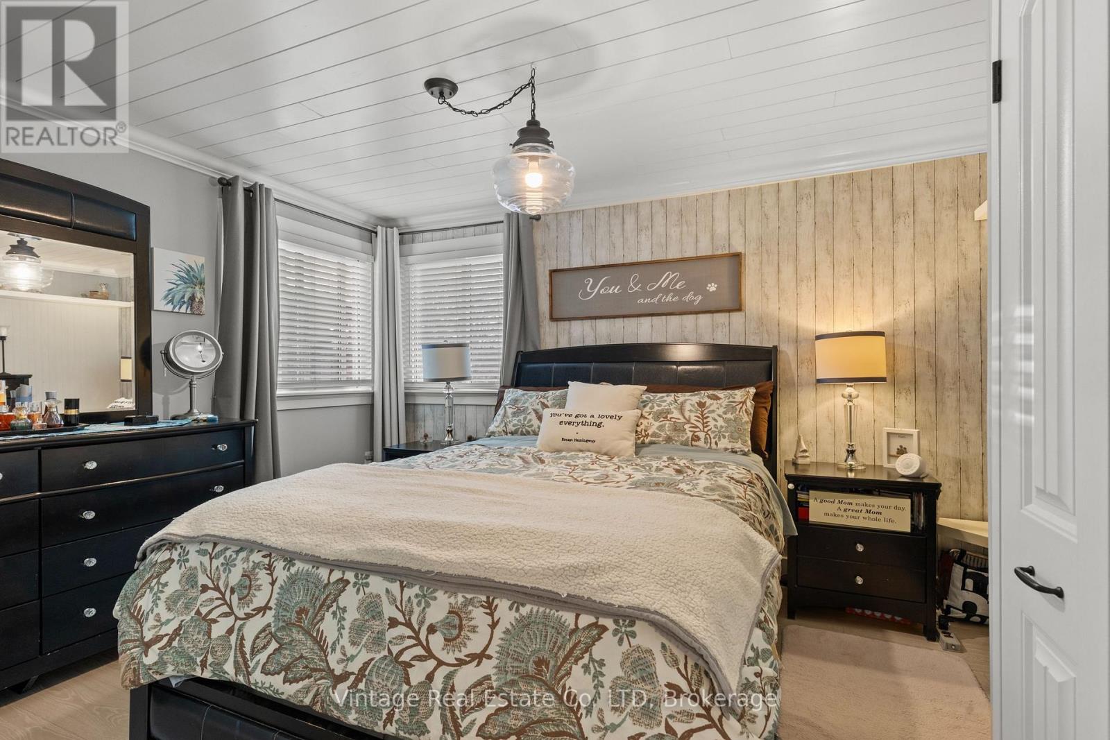 104 Concession Street E, Haldimand, Ontario  N1A 1A1 - Photo 11 - X12575898