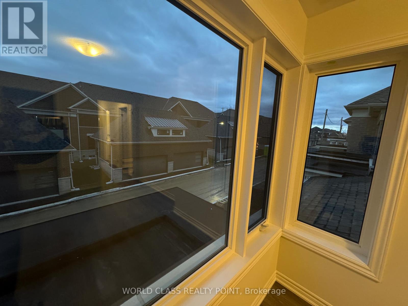 91 Watts Mews, Kawartha Lakes, Ontario  K9V 0T4 - Photo 17 - X12580712