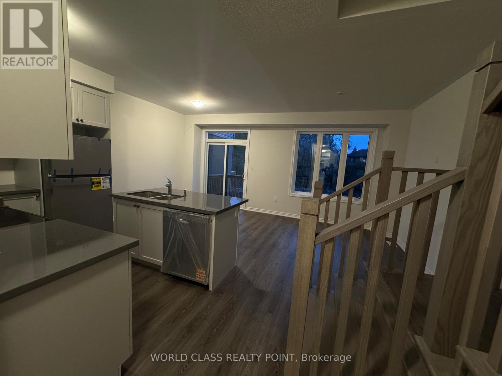 91 Watts Mews, Kawartha Lakes, Ontario  K9V 0T4 - Photo 7 - X12580712