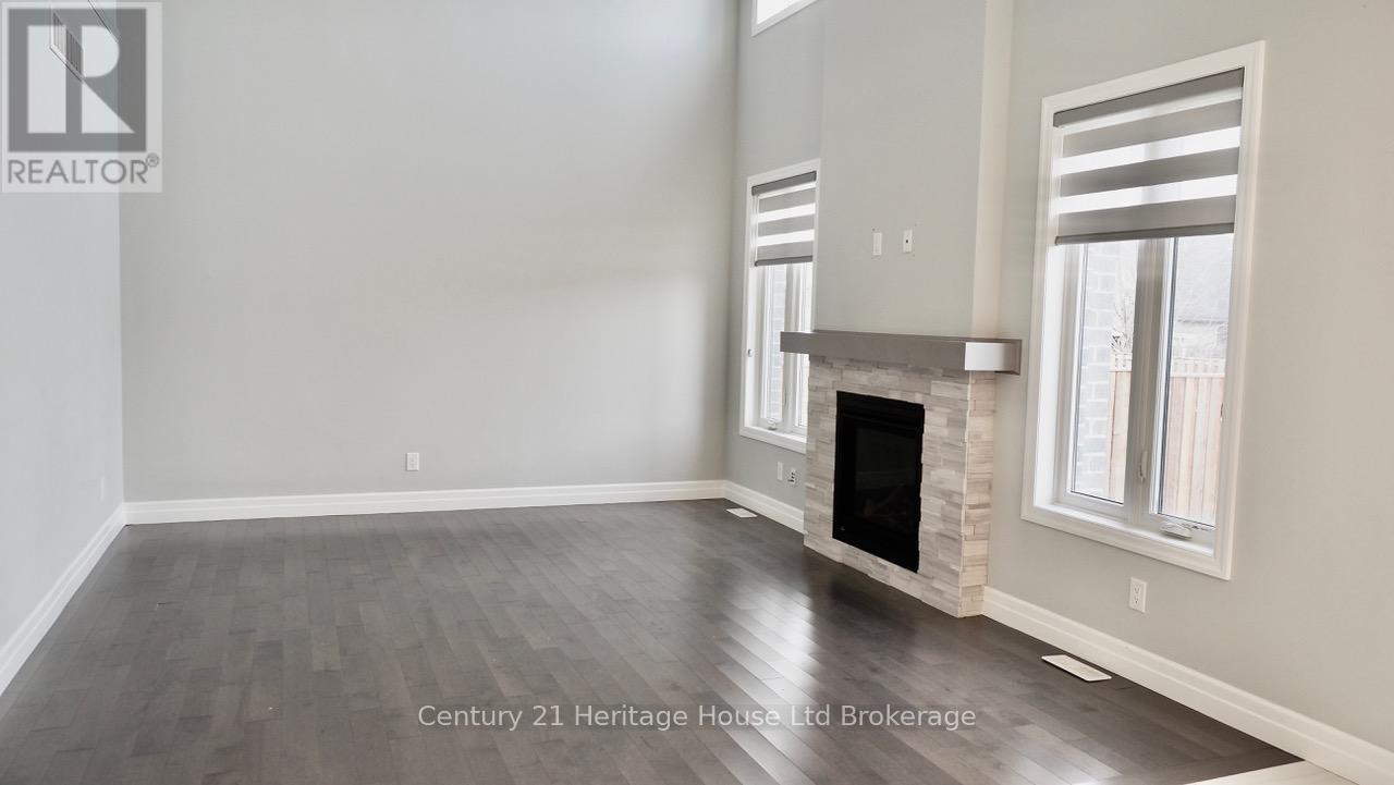 8 Sycamore Drive, Tillsonburg, Ontario  N4G 5S3 - Photo 15 - X12579398