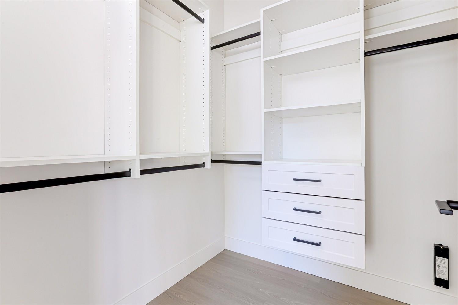 17144 1 Avenue, Surrey, British Columbia  V3Z 9R2 - Photo 24 - R3070534