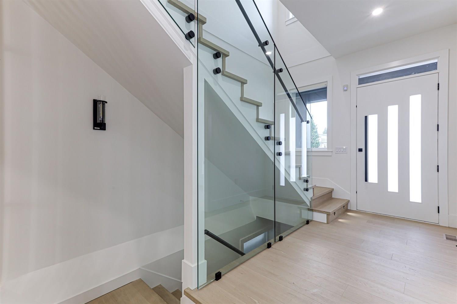 17144 1 Avenue, Surrey, British Columbia  V3Z 9R2 - Photo 17 - R3070534