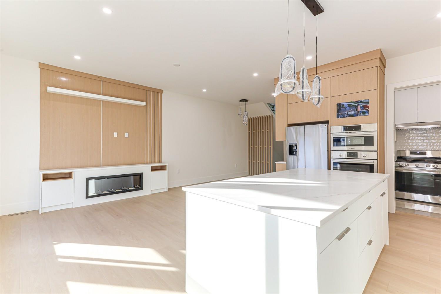 17144 1 Avenue, Surrey, British Columbia  V3Z 9R2 - Photo 12 - R3070534