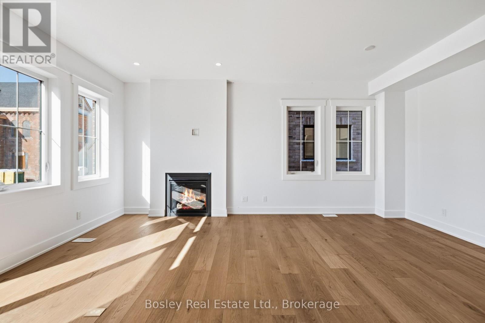 Lot 8 L - 400 Maple Street, Collingwood, Ontario  L9Y 2R7 - Photo 22 - S12337131