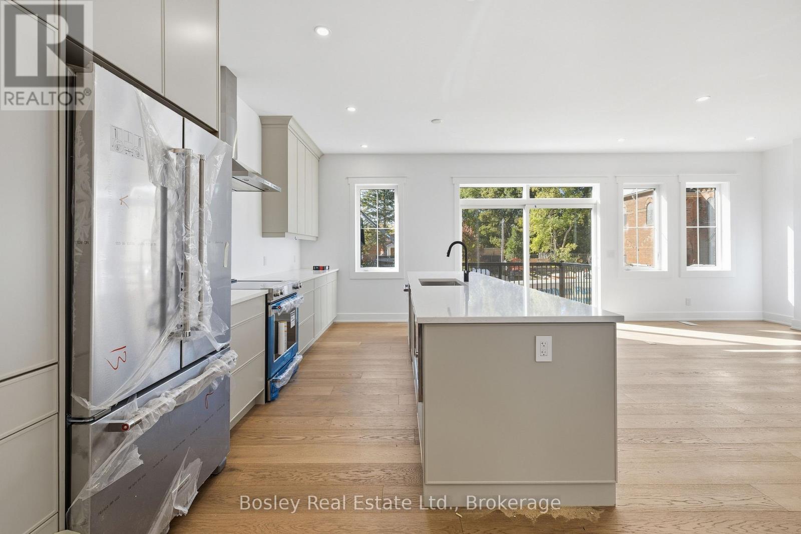 Lot 8 L - 400 Maple Street, Collingwood, Ontario  L9Y 2R7 - Photo 14 - S12337131