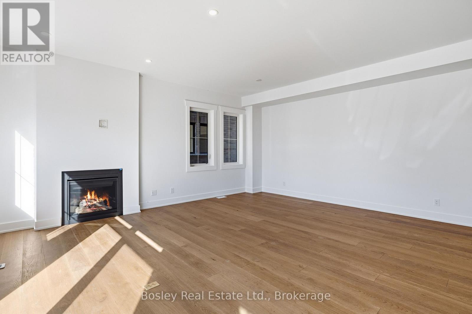 Lot 8 L - 400 Maple Street, Collingwood, Ontario  L9Y 2R7 - Photo 21 - S12337131