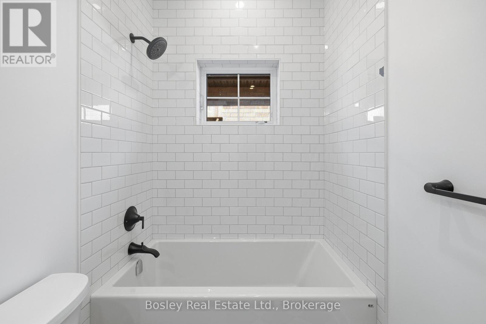 Lot 8 L - 400 Maple Street, Collingwood, Ontario  L9Y 2R7 - Photo 29 - S12337131