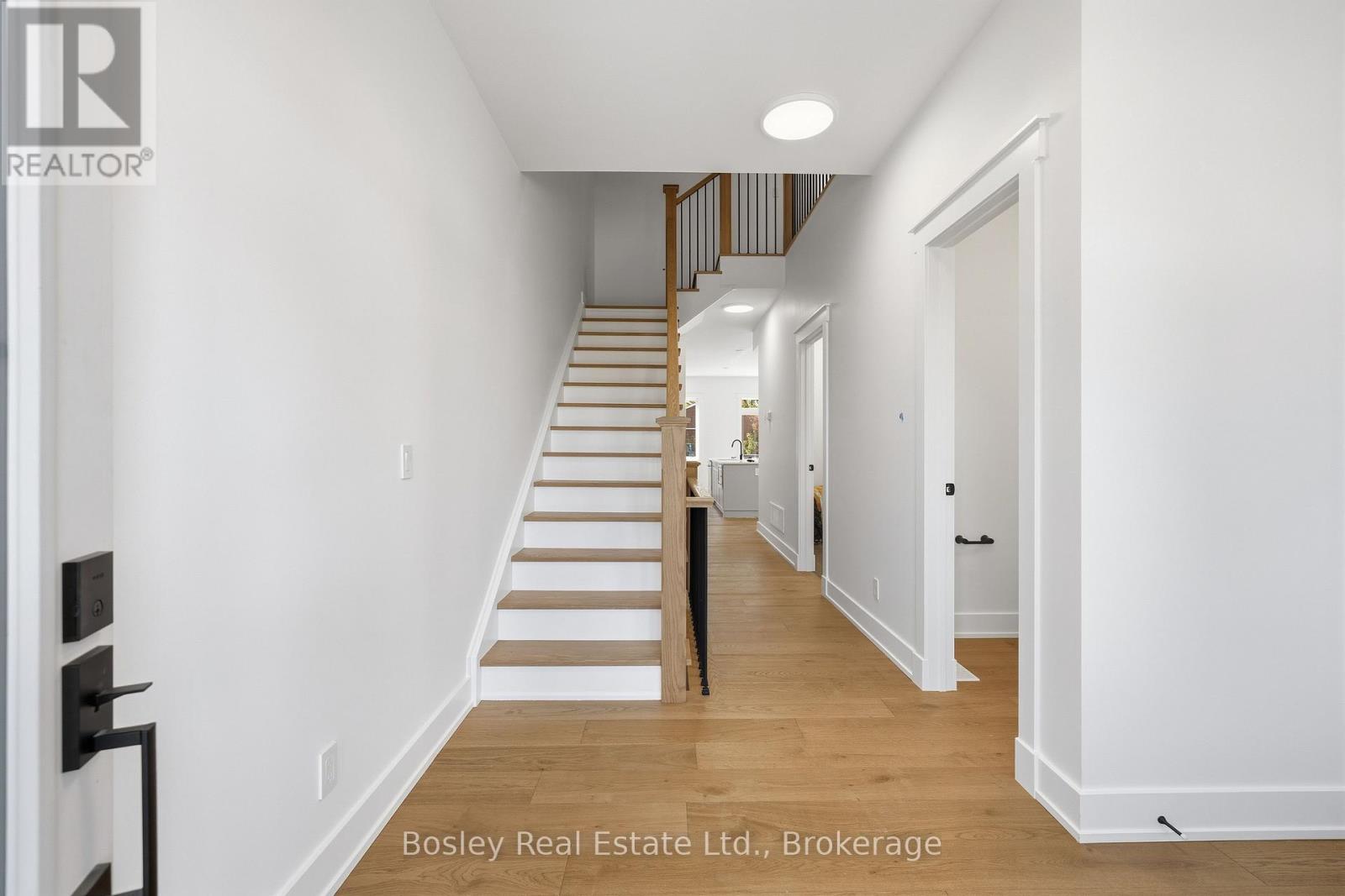 Lot 8 L - 400 Maple Street, Collingwood, Ontario  L9Y 2R7 - Photo 9 - S12337131