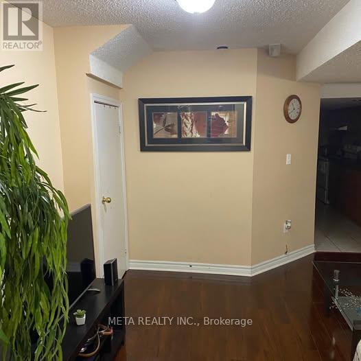 4757 Bluefeather, Bsmt. Lane, Mississauga, Ontario L5R 0C8 - Photo 2 - W12580732