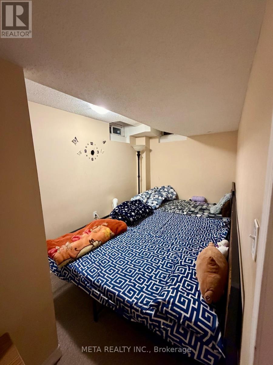 4757 Bluefeather, Bsmt. Lane, Mississauga, Ontario L5R 0C8 - Photo 8 - W12580732