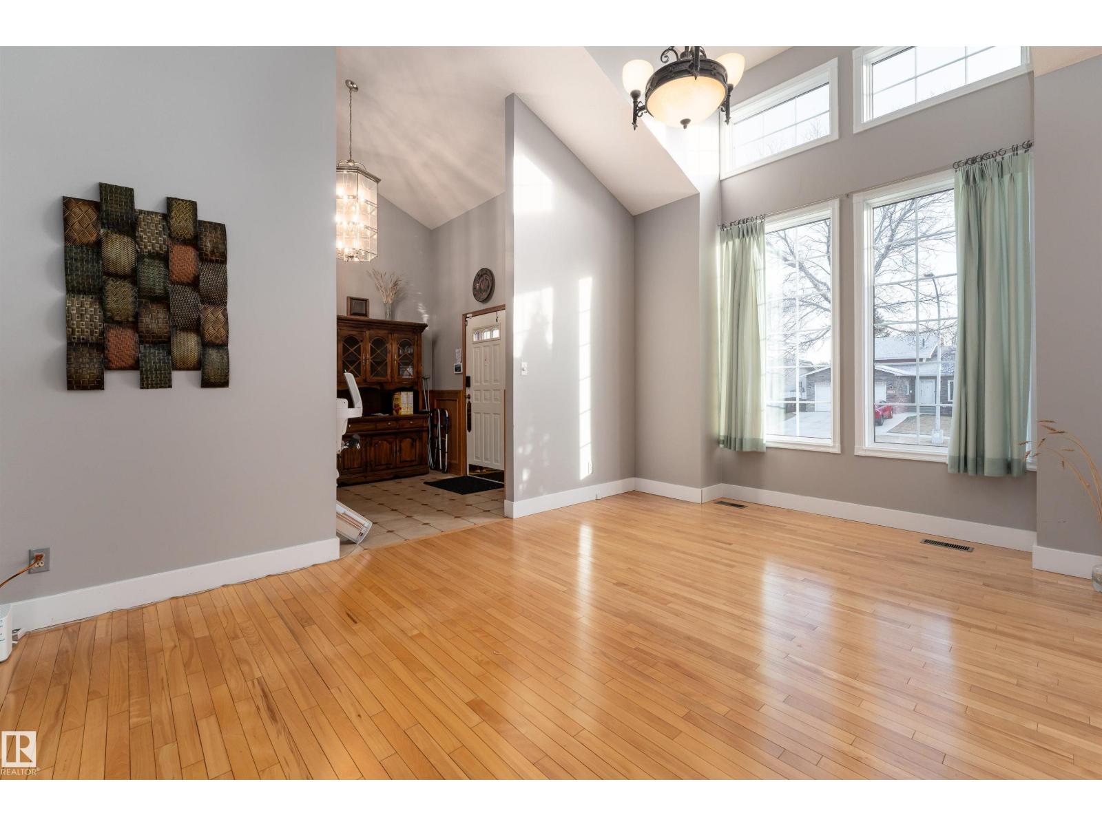 16108 109 St Nw, Edmonton, Alberta  T5E 3V8 - Photo 12 - E4466826