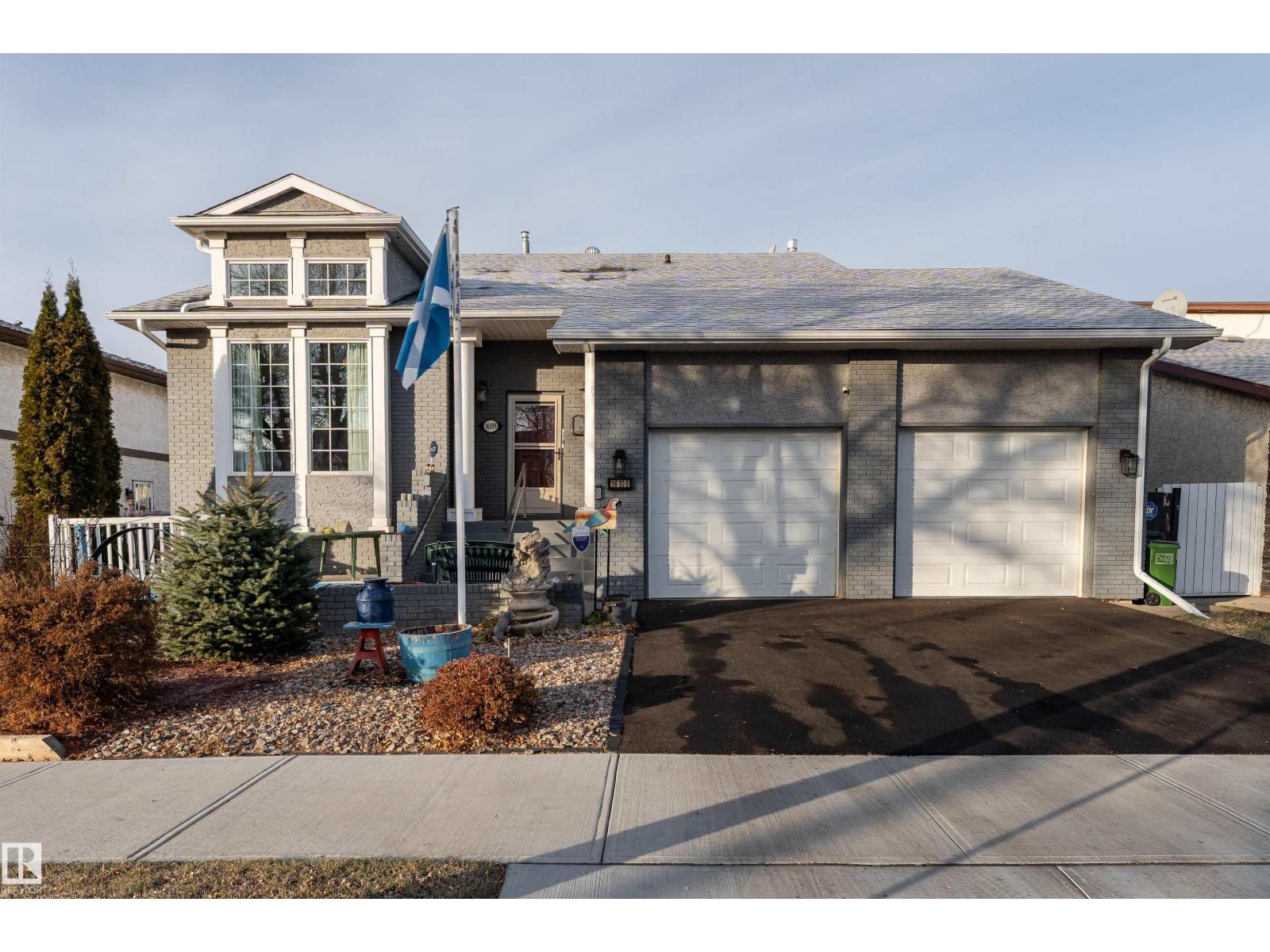 16108 109 St Nw, Edmonton, Alberta  T5E 3V8 - Photo 2 - E4466826