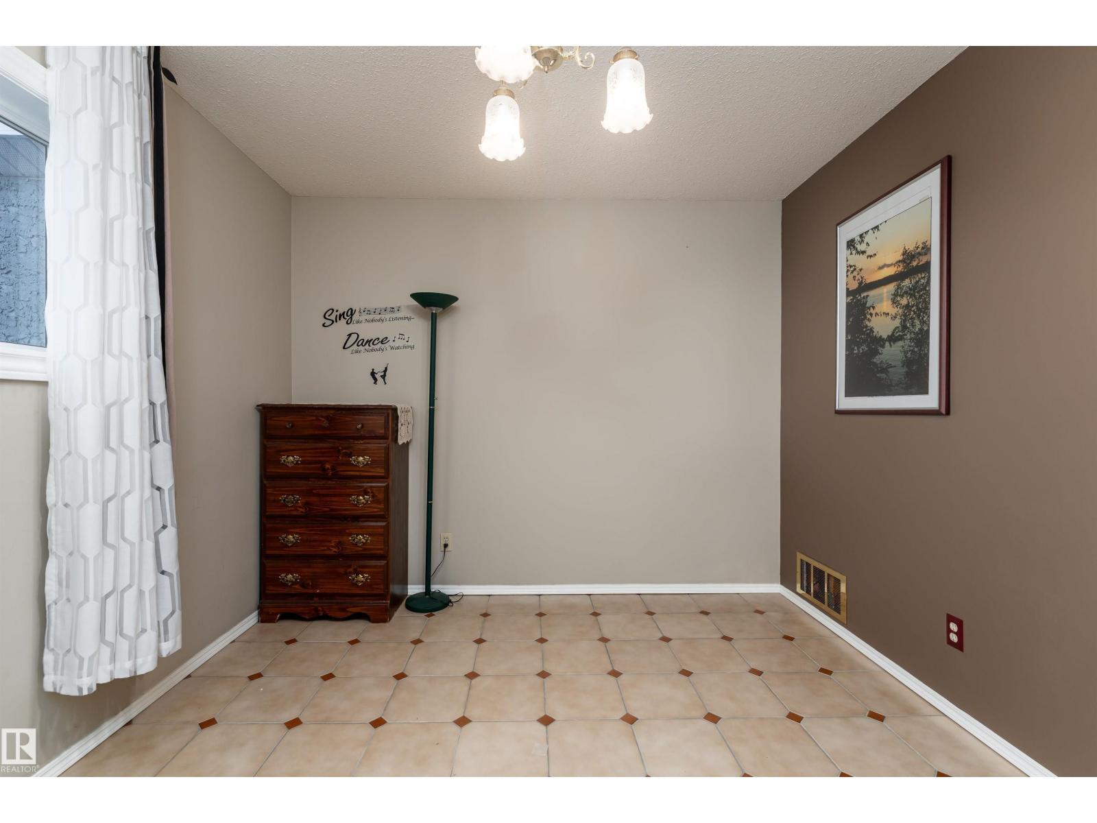 16108 109 St Nw, Edmonton, Alberta  T5E 3V8 - Photo 39 - E4466826