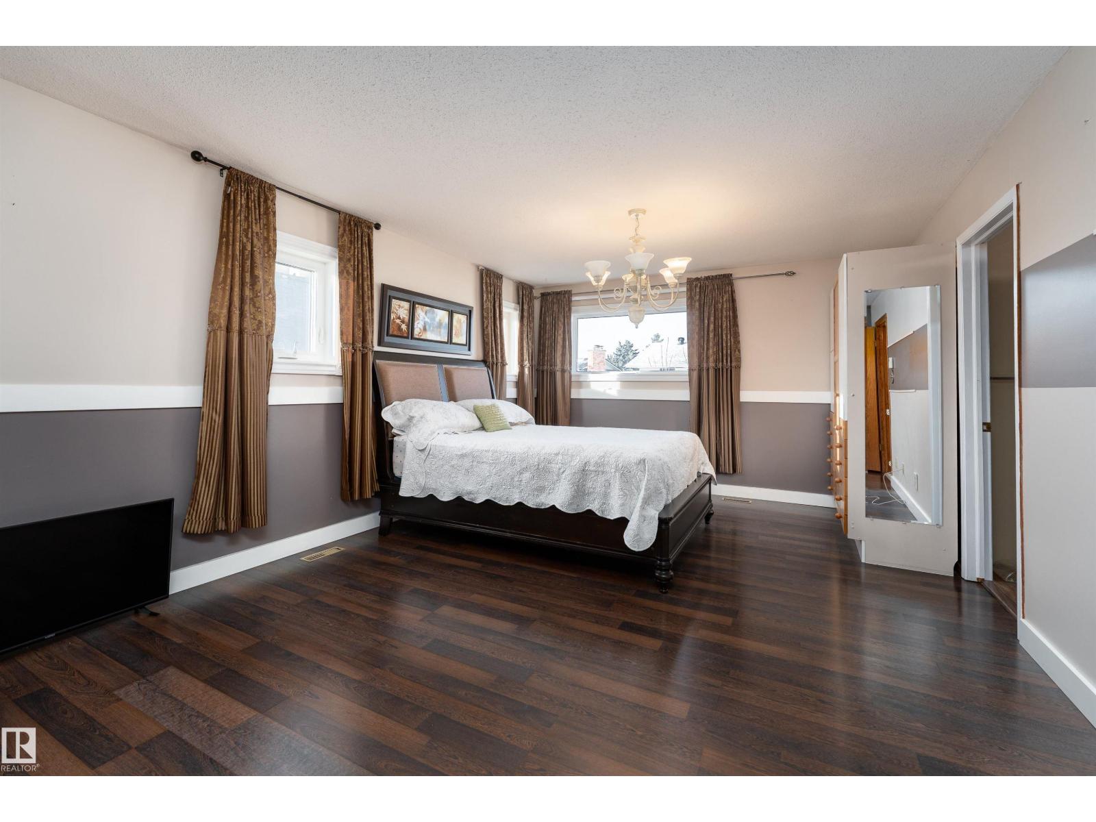 16108 109 St Nw, Edmonton, Alberta  T5E 3V8 - Photo 4 - E4466826