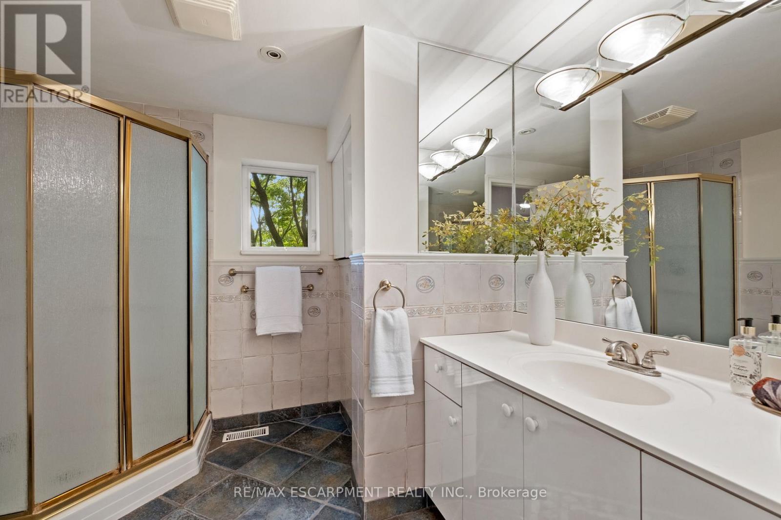 463 Grand Boulevard, Oakville, Ontario  L6H 1P2 - Photo 12 - W12481920