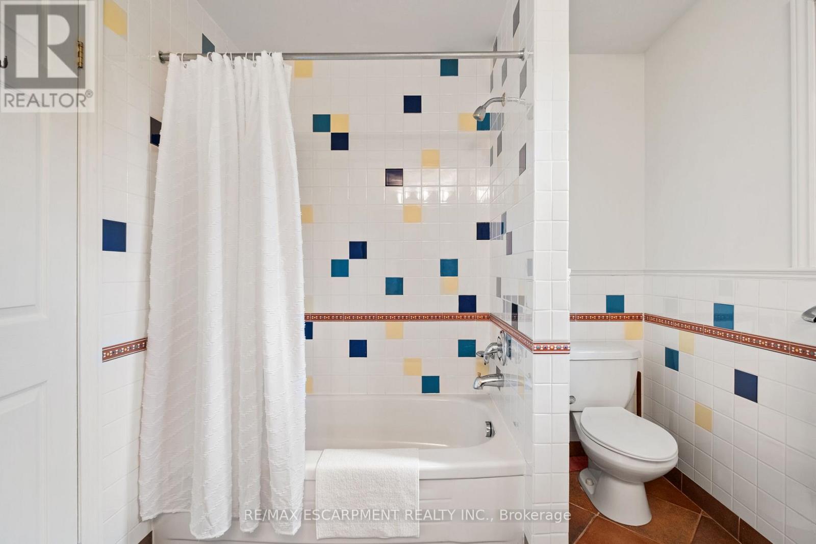 463 Grand Boulevard, Oakville, Ontario  L6H 1P2 - Photo 18 - W12481920