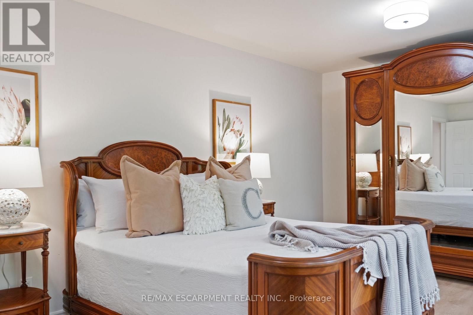 463 Grand Boulevard, Oakville, Ontario  L6H 1P2 - Photo 25 - W12481920