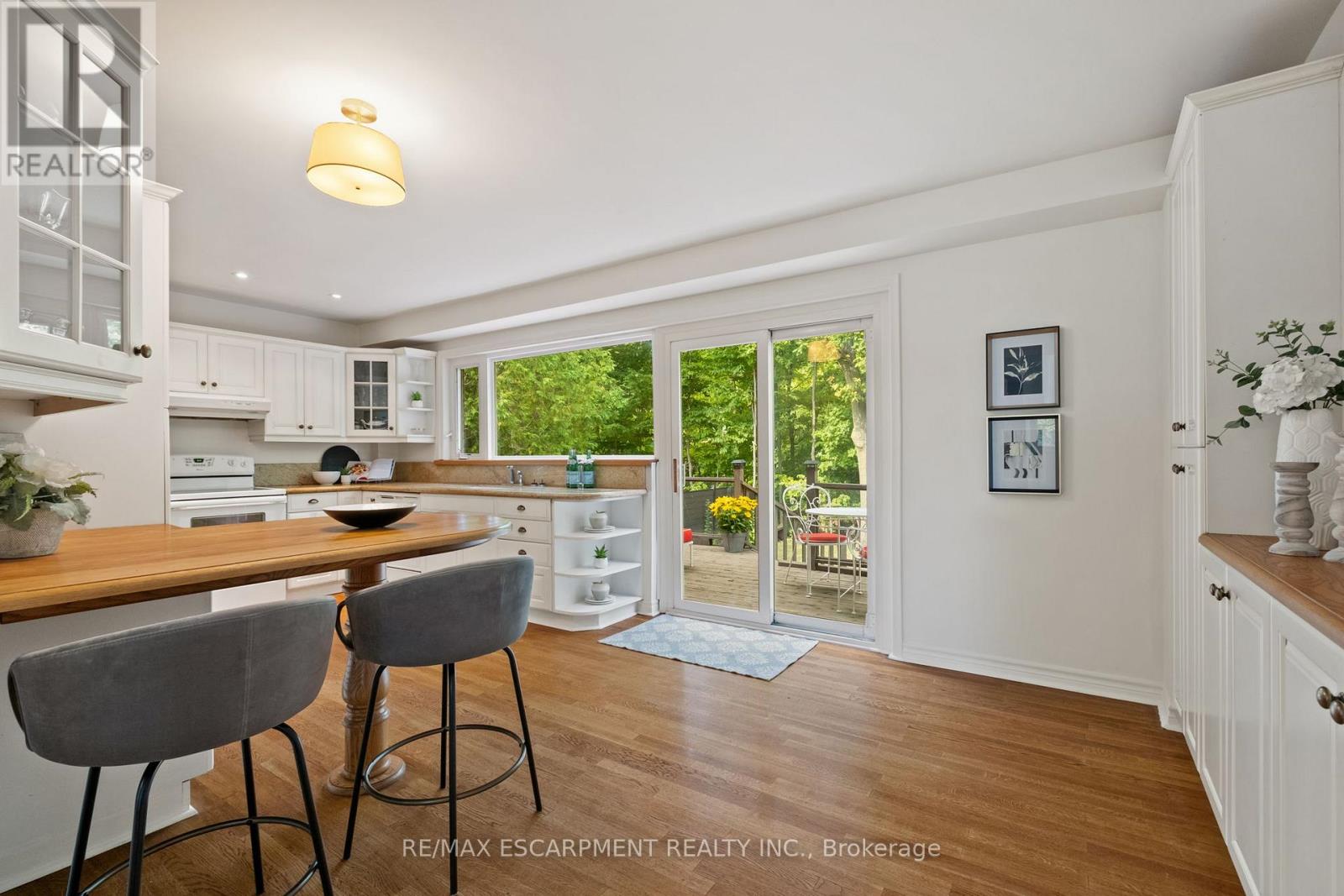 463 Grand Boulevard, Oakville, Ontario  L6H 1P2 - Photo 8 - W12481920