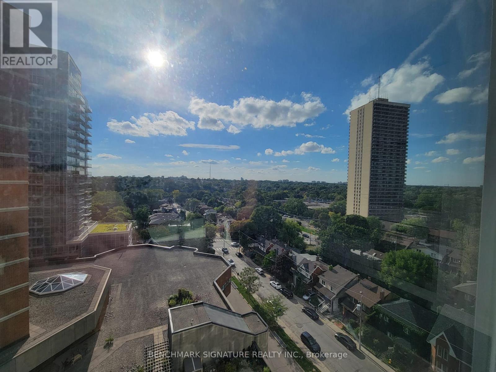 918 - 33 Helendale Avenue, Toronto, Ontario  M4R 1C5 - Photo 3 - C12580736