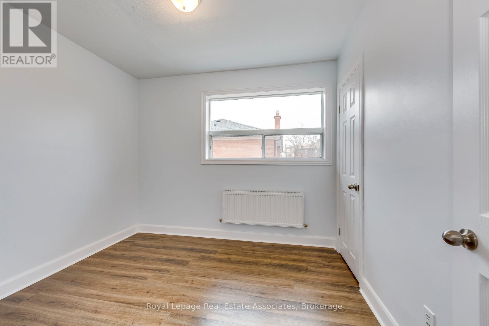 3 - 210 Habitant Drive, Toronto, Ontario  M9M 2P5 - Photo 19 - W12578624