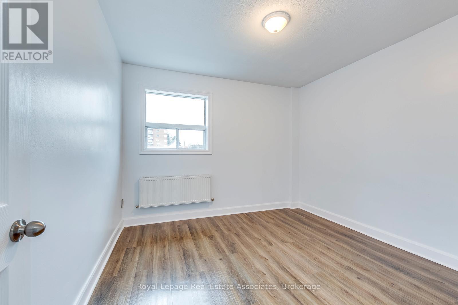 3 - 210 Habitant Drive, Toronto, Ontario  M9M 2P5 - Photo 21 - W12578624
