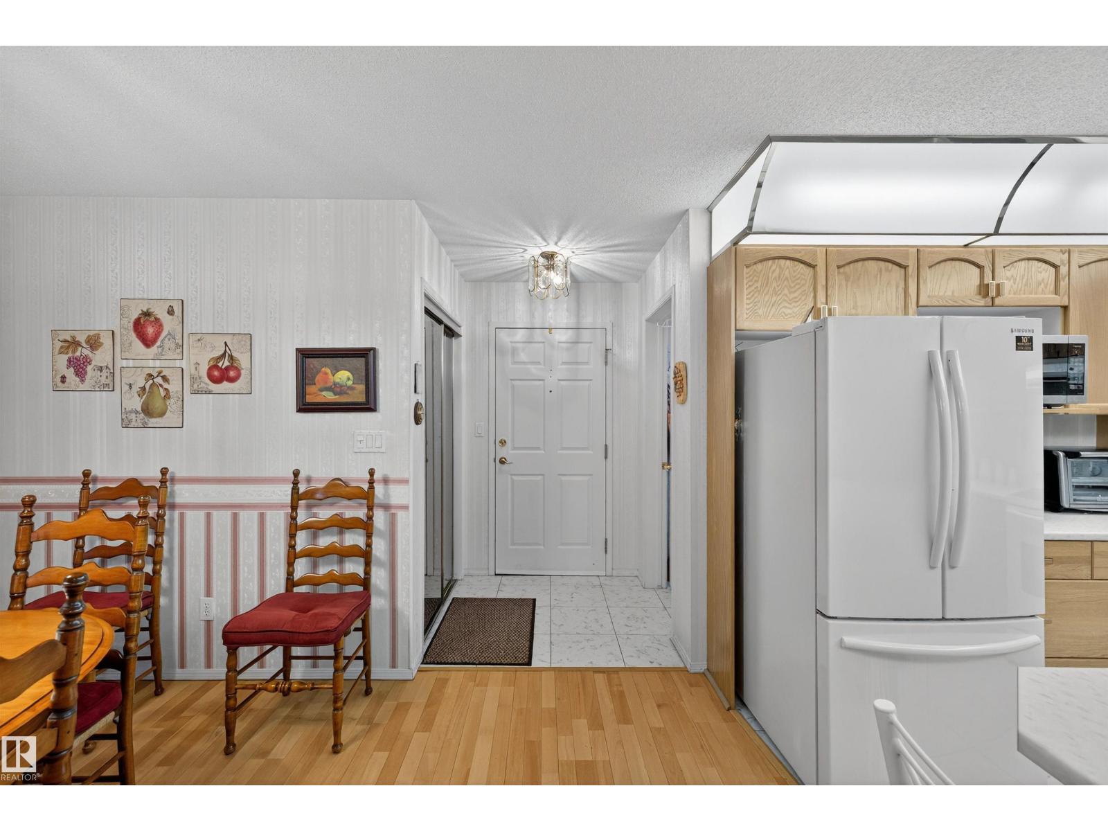 #103 10935 21 Av Nw, Edmonton, Alberta T6J 6R3 - Photo 2 - E4466827