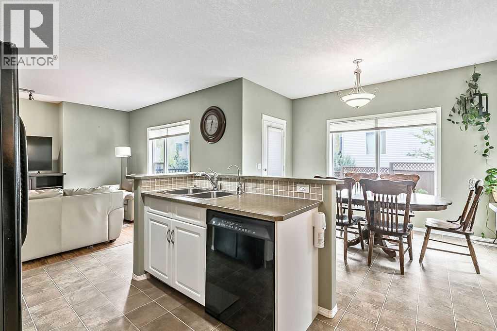 83 Crystalridge Close, Okotoks, Alberta T1S 1W5 - Photo 14 - A2257172