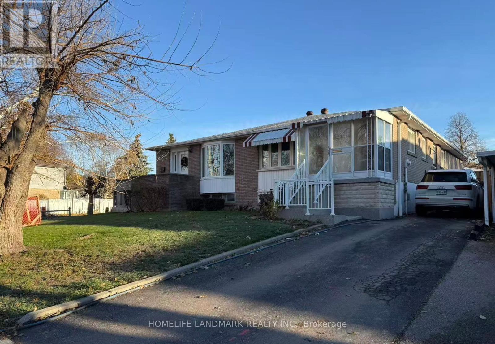 336 HOLLYBERRY TRAIL, Toronto, Ontario