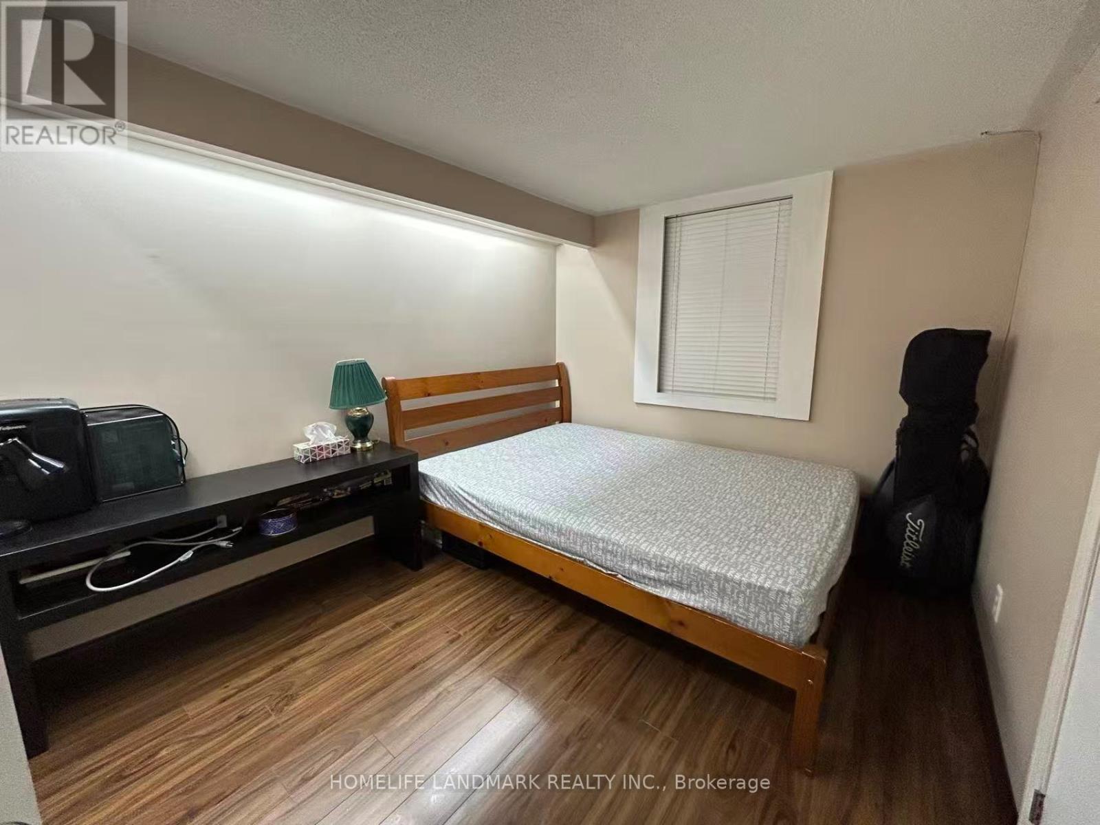 336 Hollyberry Trail, Toronto, Ontario  M2H 2P6 - Photo 13 - C12580746