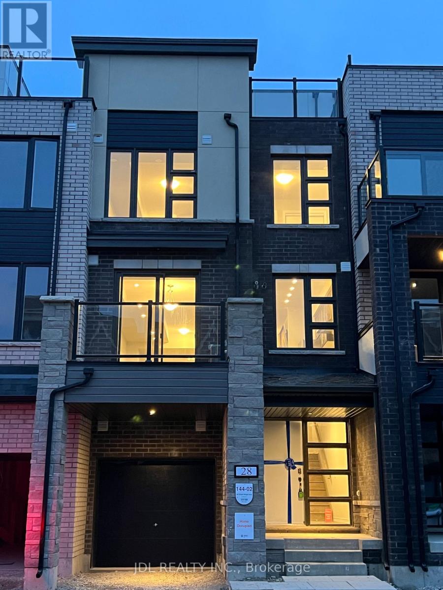 28 Gilbert Wright Avenue, Markham, Ontario  L6C 3J4 - Photo 2 - N12580738