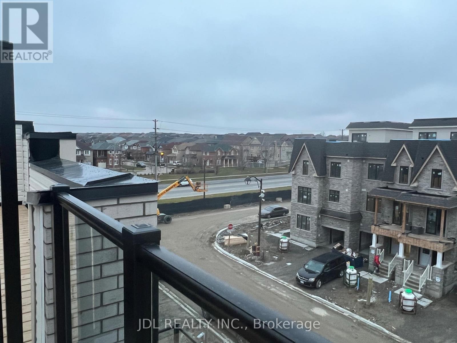 28 Gilbert Wright Avenue, Markham, Ontario  L6C 3J4 - Photo 25 - N12580738