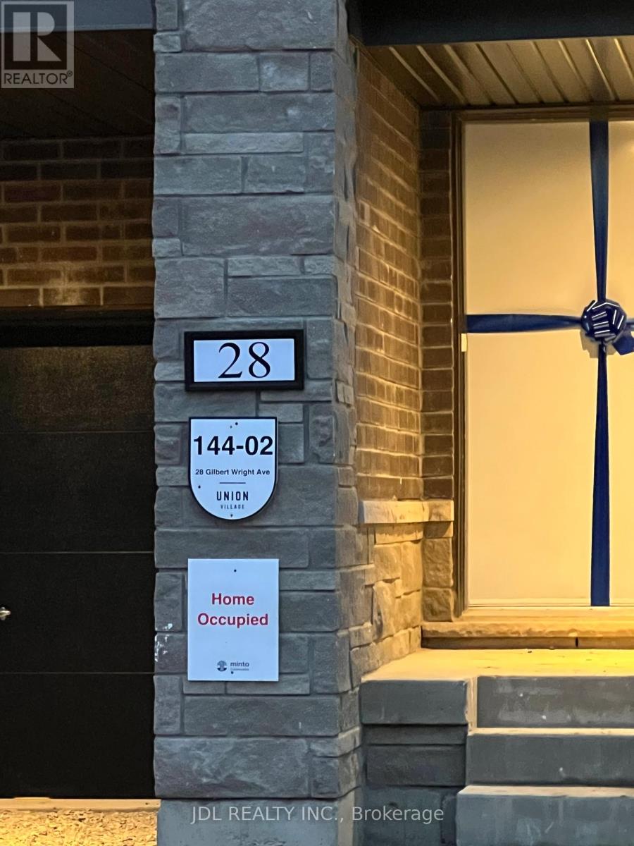 28 Gilbert Wright Avenue, Markham, Ontario  L6C 3J4 - Photo 3 - N12580738