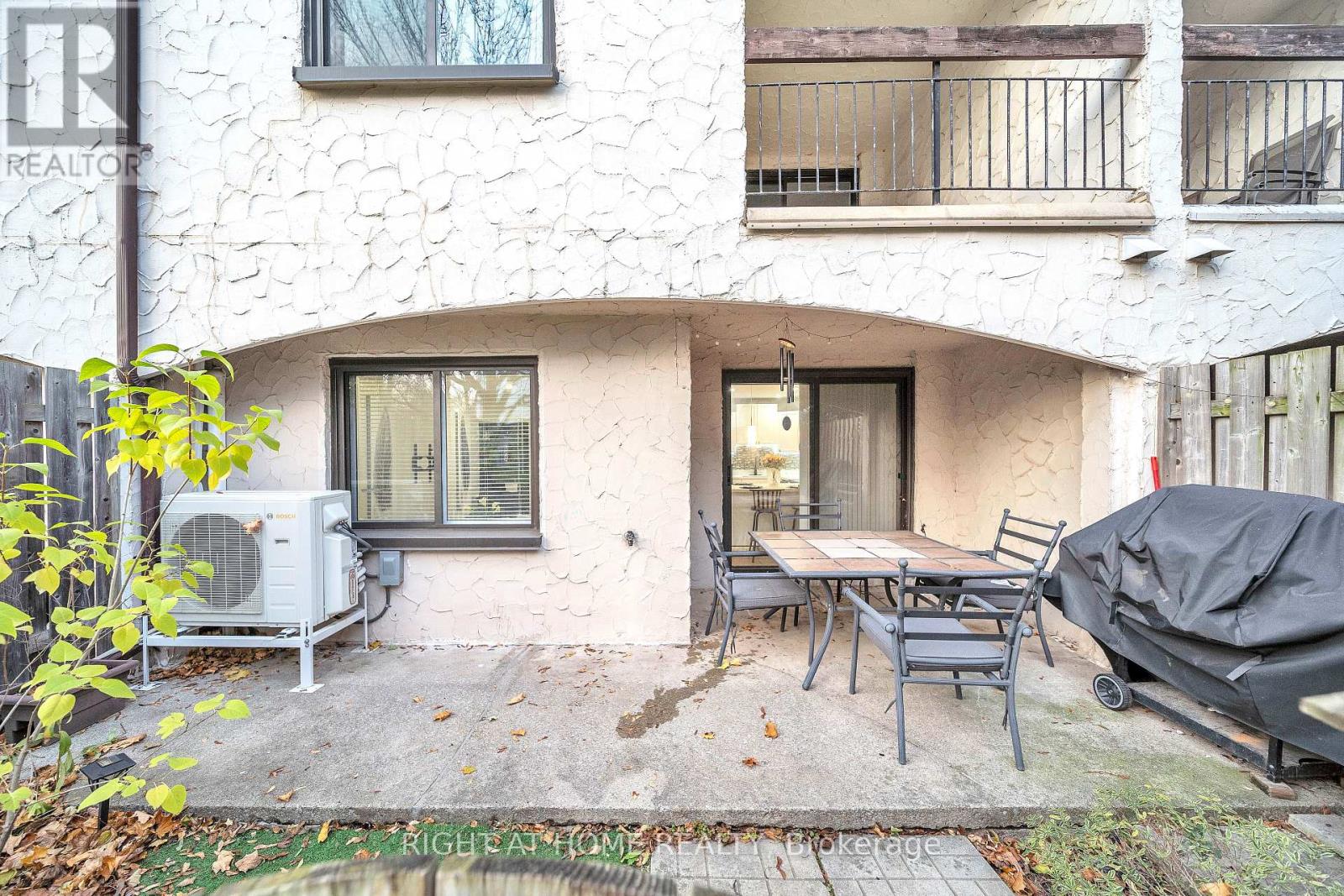 132 - 1058 Falgarwood Drive, Oakville, Ontario  L6H 2P3 - Photo 23 - W12580752