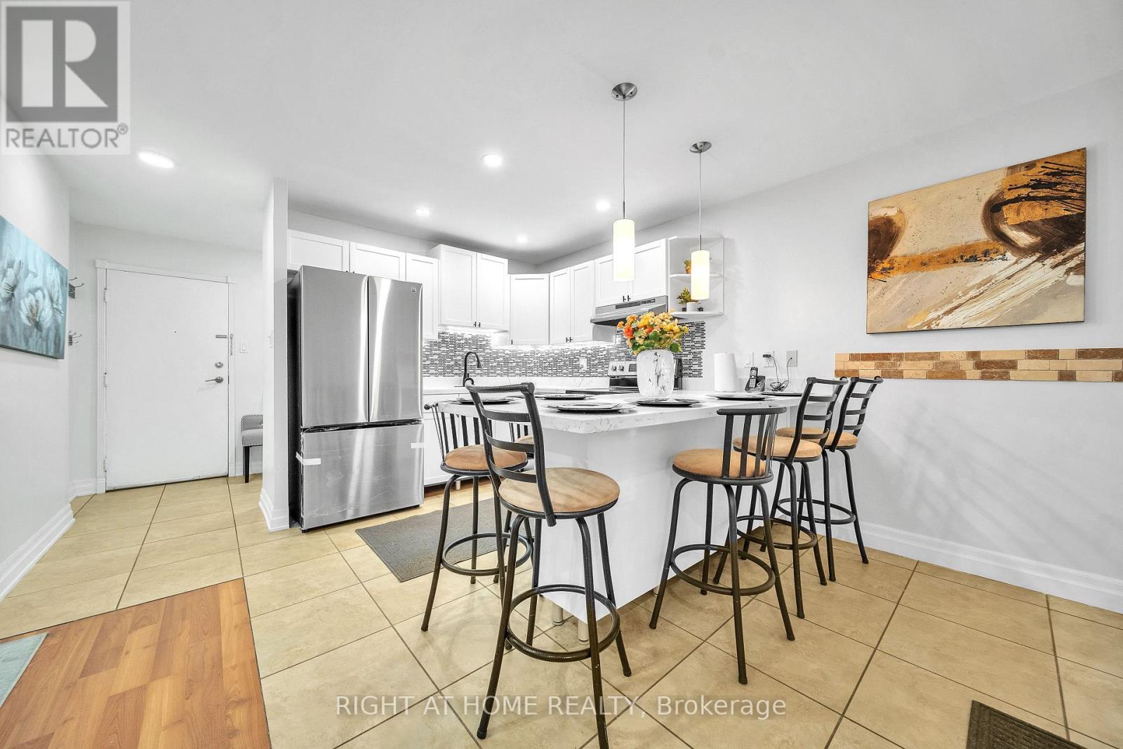 132 - 1058 Falgarwood Drive, Oakville, Ontario  L6H 2P3 - Photo 32 - W12580752